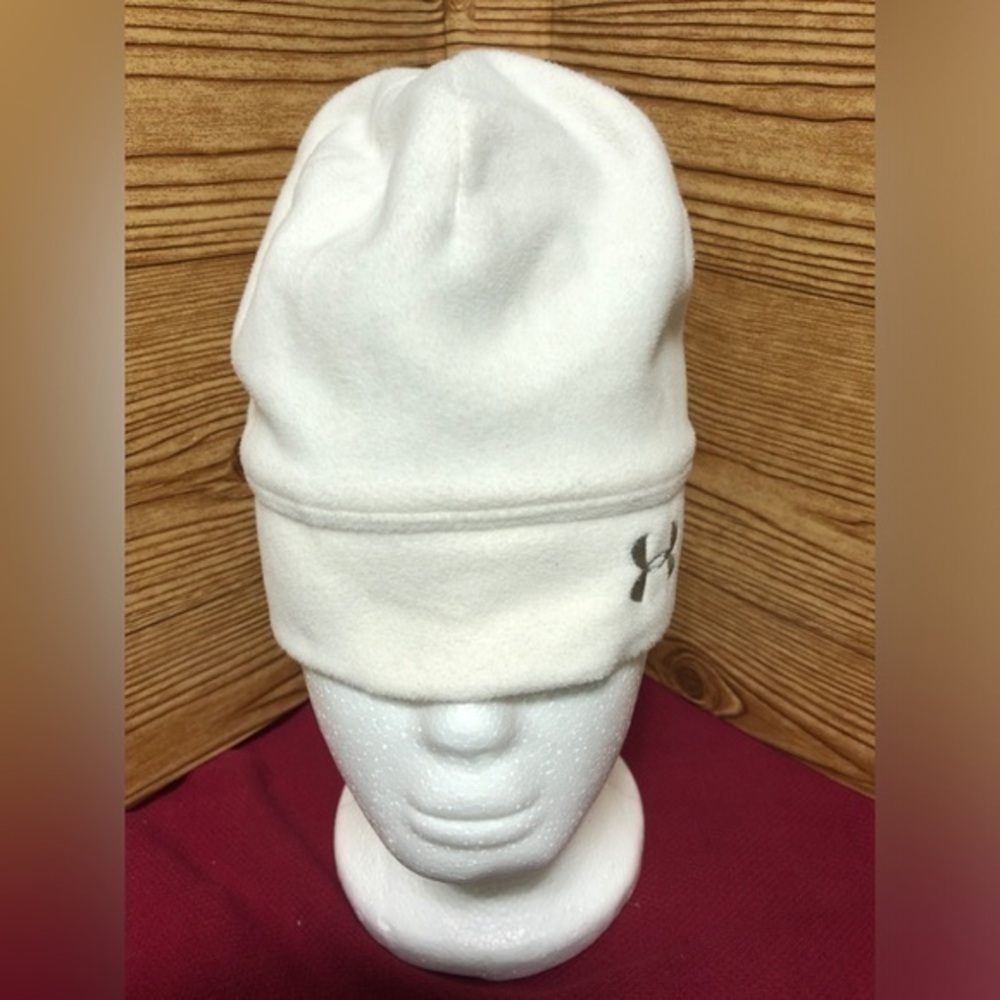 💫Under Armour Storm White Ponytail Fleece Hat